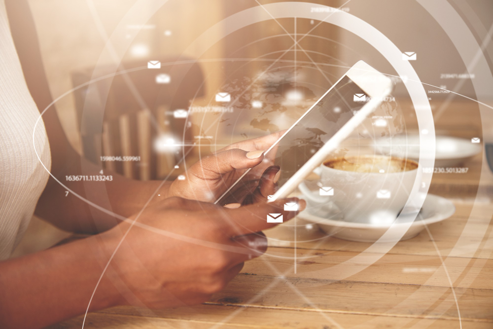 eSIM vs Public WiFi: Security & Speed Comparison | eSIMfo