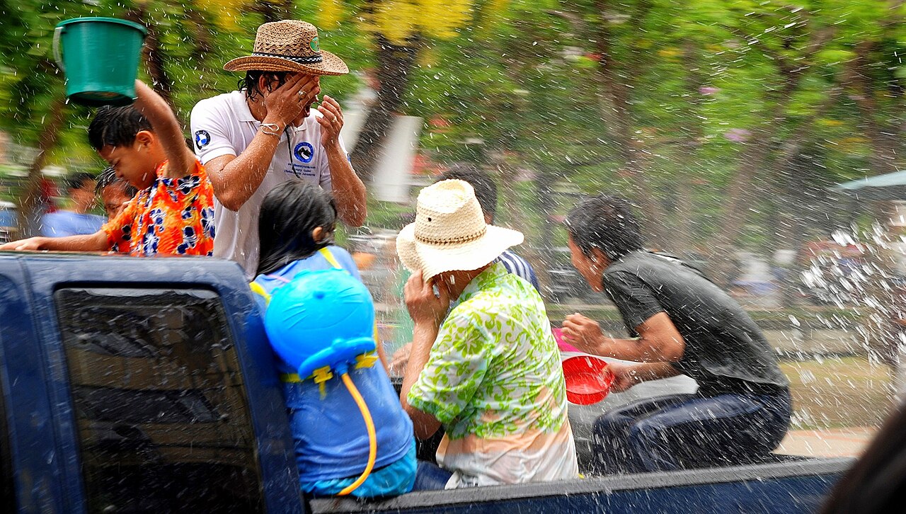 Songkran 2027: eSIM Tailandia y consejos para el móvil