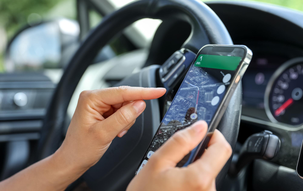 Cross-Border Road Trip Connectivity Guide
